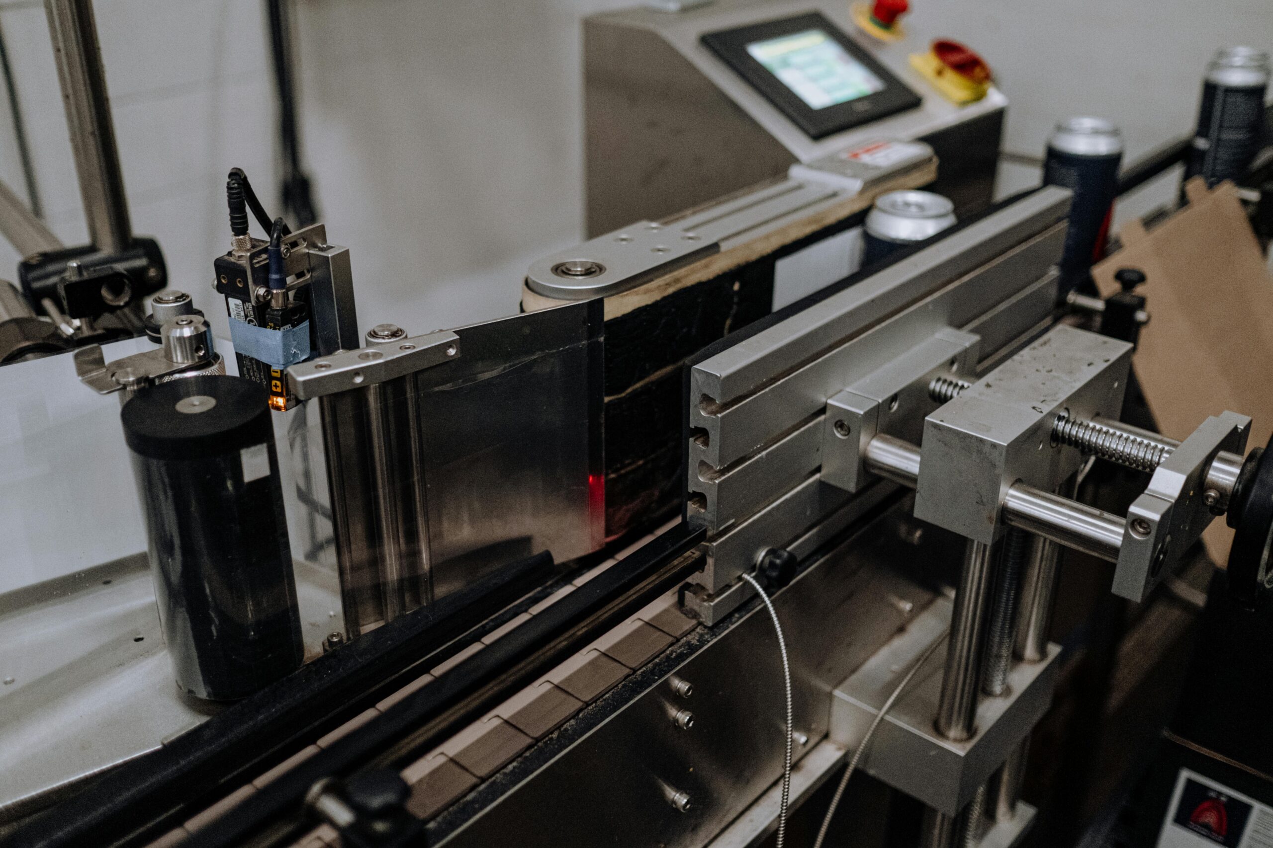 Packaging machine solution service